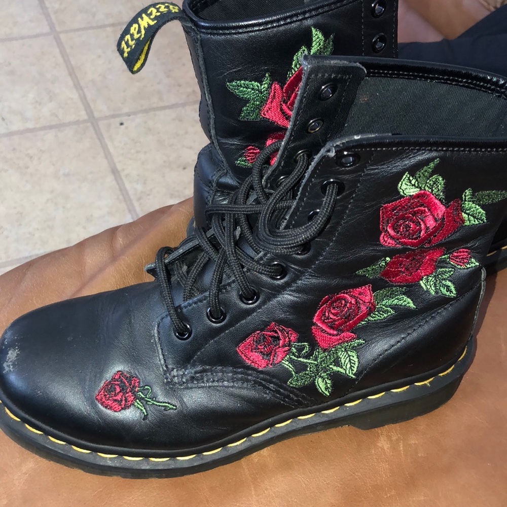 1460 VONDA FLORAL LEATHER LACE UP BOOTS